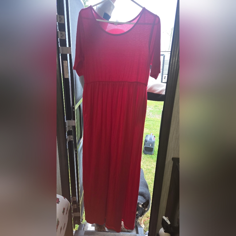 Elegant Red Maxi Dress New Sleeved Zenana XL